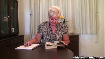 Két brit nagymama, Savana és Sandie még mindig szereti az önkielégítést